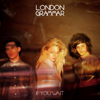 CD Tipp des Monats: LONDON GRAMMAR - If You Wait (London Grammar vollführen einen Seiltanz zwischen Melancholie und Bedachtsamkeit Zurückhaltend, intim und sanft wirken die Arrangements aus Gitarren, feinfühligen Percussion und melodischen Piano-Klängen, die eine wundervolle Koexistenz mit der kraftvollen Stimme von Frontfrau Hannah Reid eingehen. London Grammar vollführen in ihren Texten einen grazilen Seiltanz zwischen Melancholie und Bedachtsamkeit und begegnen uns mit einer elektrissierenden Kraft, der man sich nur schwer entziehen kann. Ohne Frage steht und fällt ihr komplettes Schaffen mit Sängerin Hannah Reid. Um ihre wunderschöne Soprano-Stimme herum baut sich die komplette Platte auf, gewährt ihr stets genügend Platz, ihren unheimlichen, von Schwermut geplagten Zauber zu entfalten. Deswegen untermalen Dot Major und Dan Rothman die Lyrics größtenteils nur mit zurückhaltende Gitarren, sanftem Piano, schweren Streichern oder verschwommenen Beats. Der gut dosierte Einsatz von Hall-Effekten in Instrumental- und Vocal-Parts macht die emotionsgeladene Heimsuchung perfekt!)