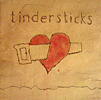 CD Tipp der Woche: Tindersticks - The hungry saw (The Hungry Saw steht für den Sound einer Band, die nicht nur einfach ein neues Album herausbringt, sondern mit diesem grandiosen Werk ihre Stellung im musikalischen Adel unterstreicht. Klassisch melancholische Sounds treffen auf Stuart A. Staples clevere Texte und wohlige Stimme, und der verführerische Uptempo-Sound wickelt einen um den kleinen Finger. In jedem Track spiegelt sich die ungemeine Spielfreude der neu aufgestellten Band wieder und lässt uns dabei die unglaublich musikalische Leidenschaft der Tindersticks wiederentdecken. Einzigartig!!)