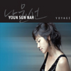 Jazz-CD des Monats: Youn Sun Nah - Voyage (Youn Sun Nah ist alles andere als eine typische Jazzsängerin. Sie bewegt sich nicht auf bekannten Pfaden, sondern beschreitet mit ihrer unglaublich vielseitigen Stimme und ihrer starken Ausstrahlung einen ganz eigenen Weg. Neben fünf Eigenkompositionen von Youn Sun Nah stehen Cover-Versionen von Tom Waits, Nat King Cole, Egberto Gismonti und anderen!!)